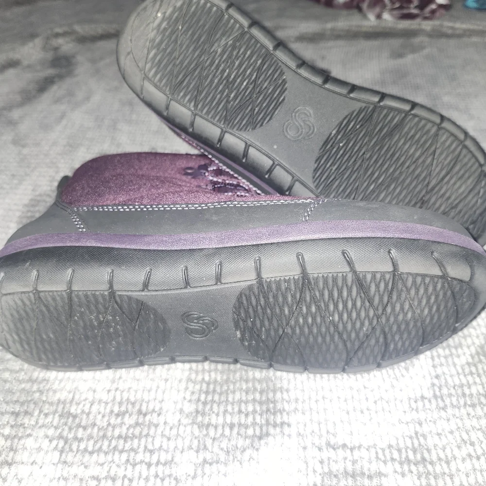 Clarks Cloudsteppers Womens Sz 8 M Shoes Purple Black Lace Up Comfort Ankle Boot - Picture 5 of 6